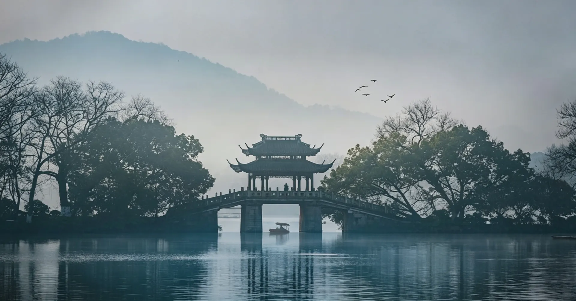 Hangzhou Travel Guide: West Lake, Longjing Tea & Zen Temples